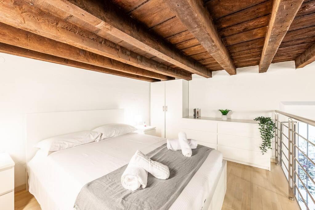 Verdi'S Nest - Loft With Wifi And Netflix Milão Exterior foto