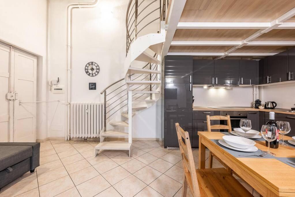 Verdi'S Nest - Loft With Wifi And Netflix Milão Exterior foto