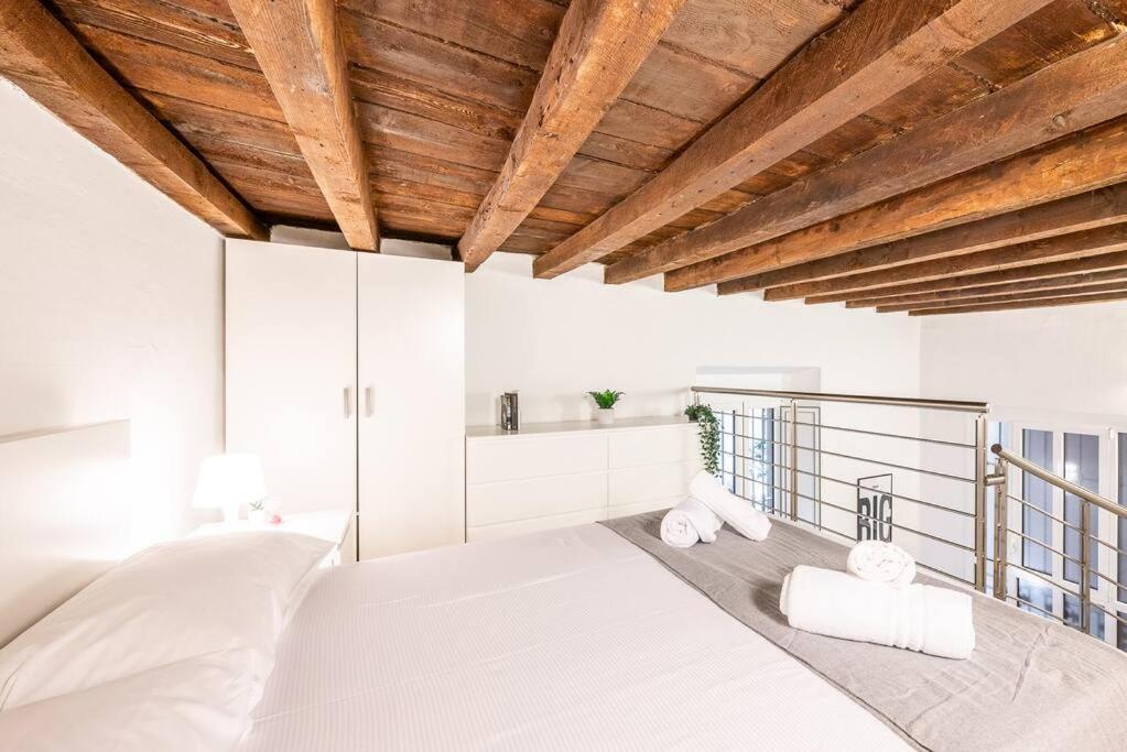 Verdi'S Nest - Loft With Wifi And Netflix Milão Exterior foto